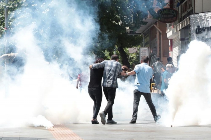 Diyarbakır’da protestolar bugün de devam ediyor