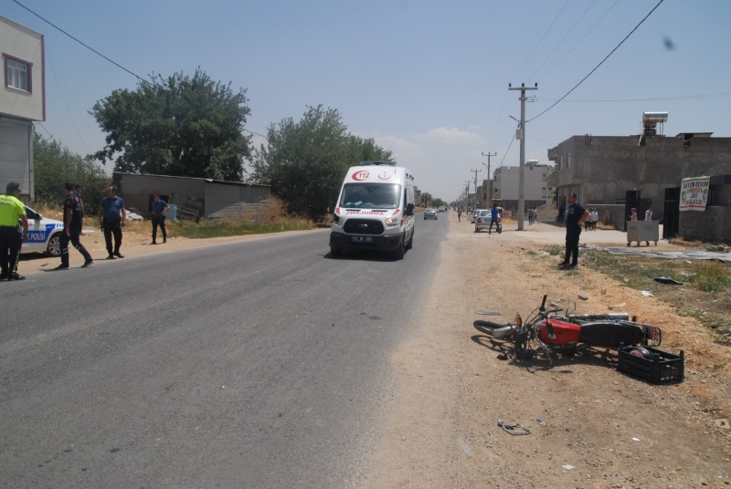 Ergani'de Ambulansla çarpışan motosikletin sürücüsü yaralandı